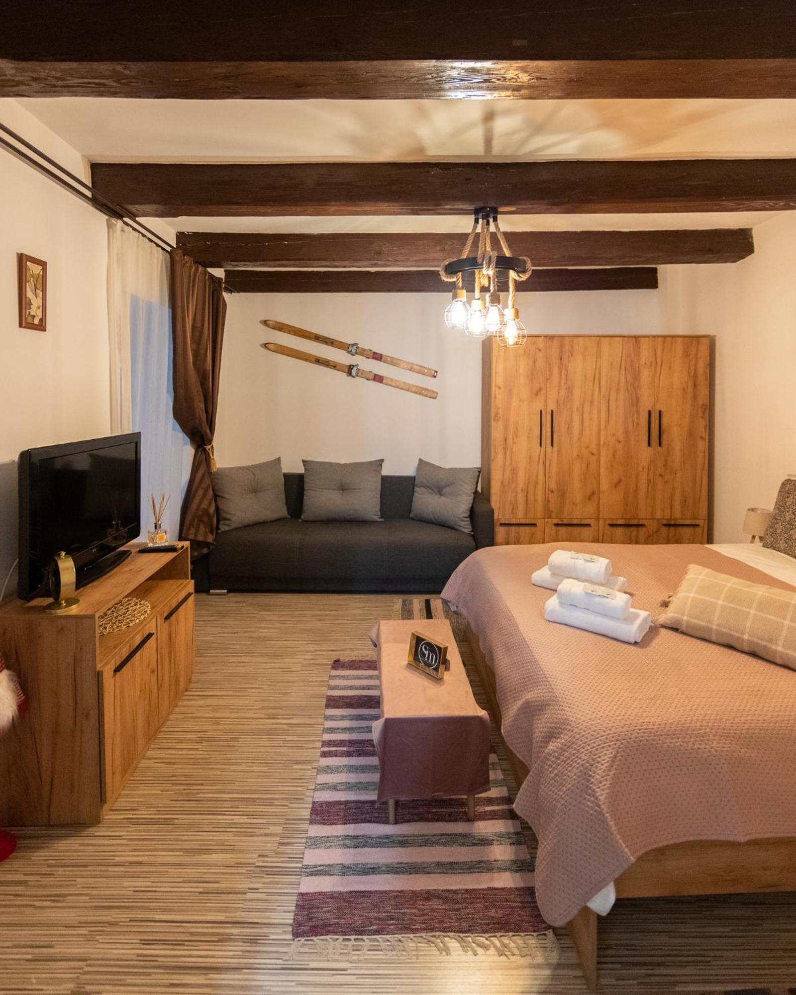 Saint Marco35Th Apartman Brassó Kültér fotó